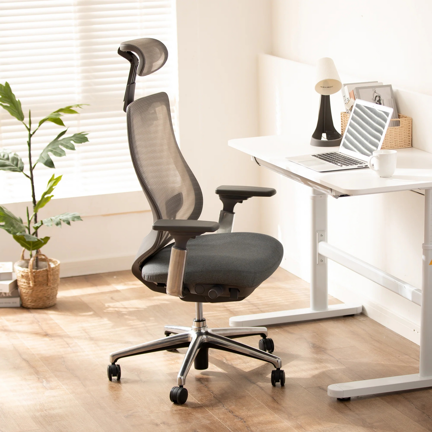 COLAMY ATLAS Ergonomic Mesh Office Chair Cap