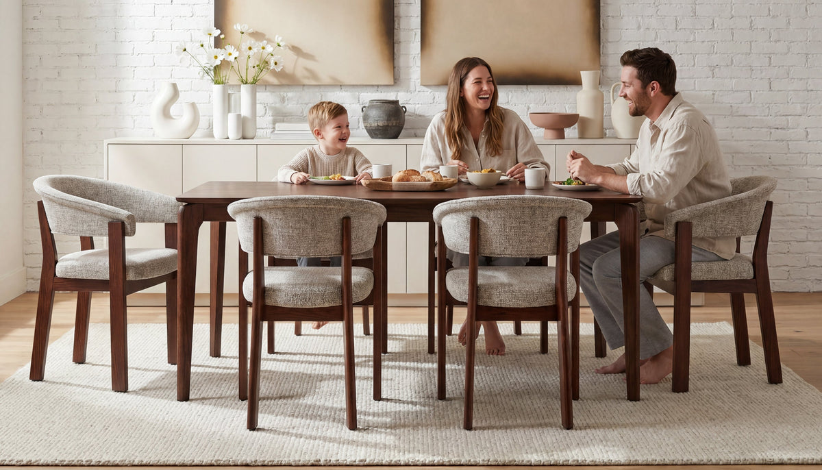 Solid Oak vs Oak Veneer Dining Chairs: What’s the Difference?