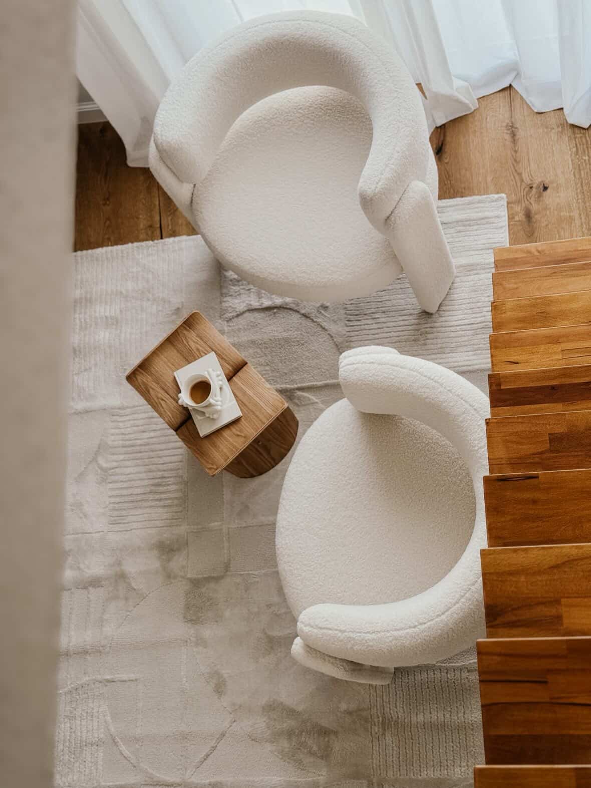 COLAMY Luna Modern Lounge Chair